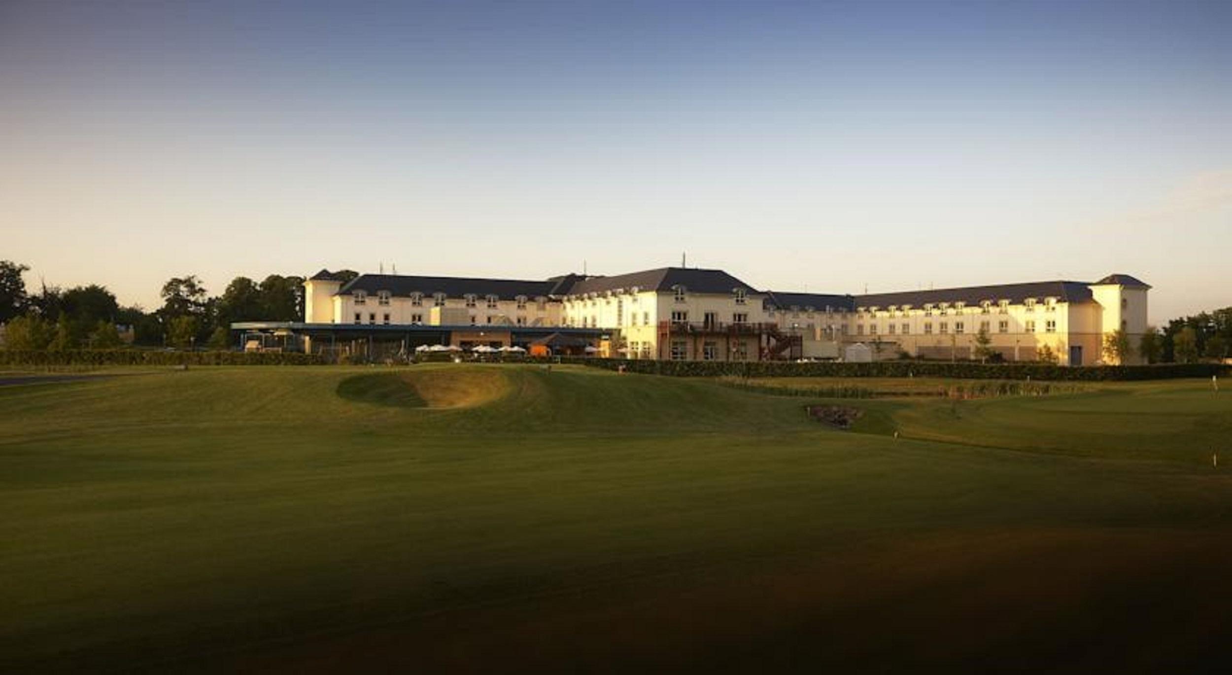 Castleknock Hotel 4*