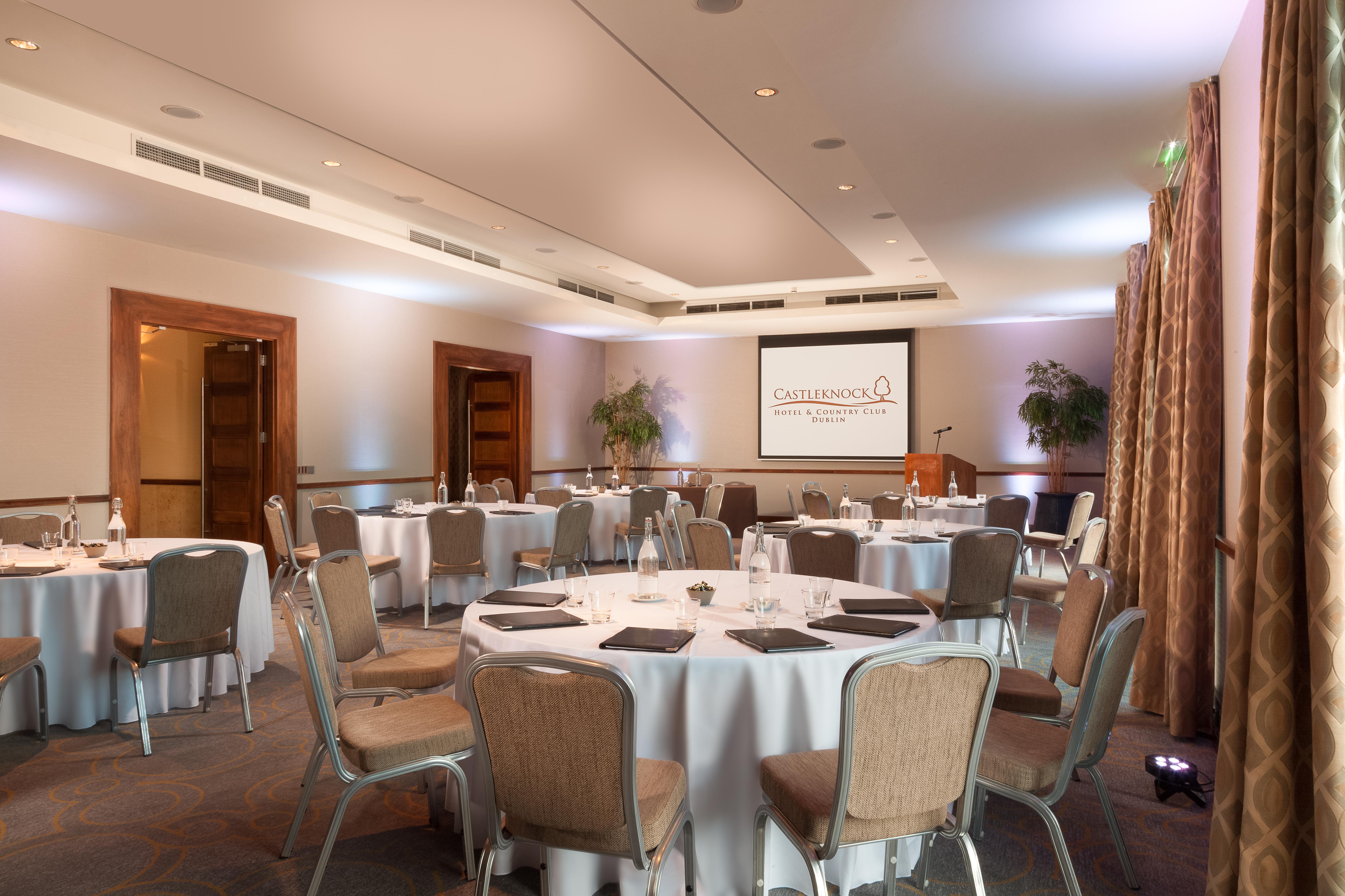Castleknock 4*