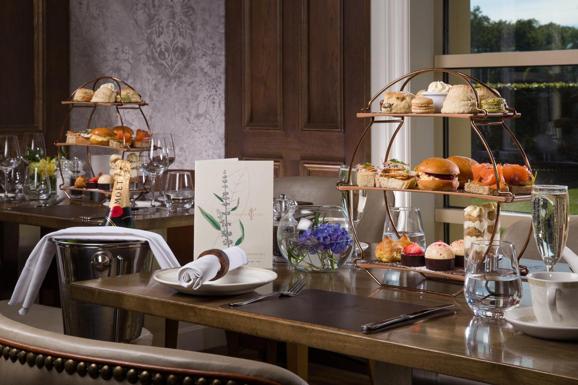 Hotel Castleknock 4*